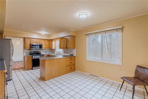 5875 Deepwood Trail Solon OH 44139