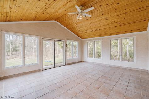 5875 Deepwood Trail Solon OH 44139