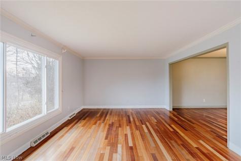 5875 Deepwood Trail Solon OH 44139
