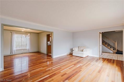 5875 Deepwood Trail Solon OH 44139