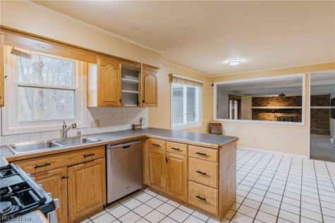 5875 Deepwood Trail Solon OH 44139