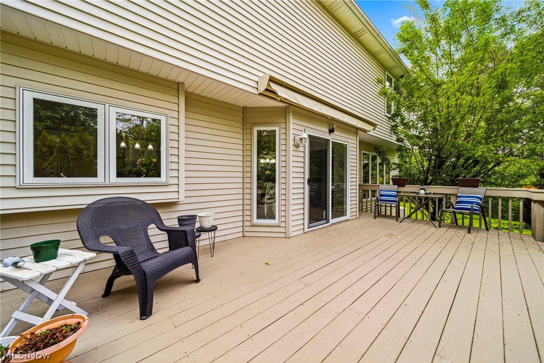 10830 Lakebrook Drive Kirtland OH 44094