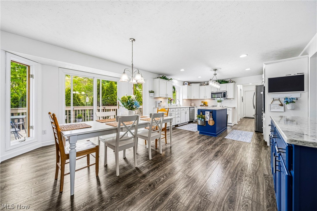 10830 Lakebrook Drive Kirtland OH 44094