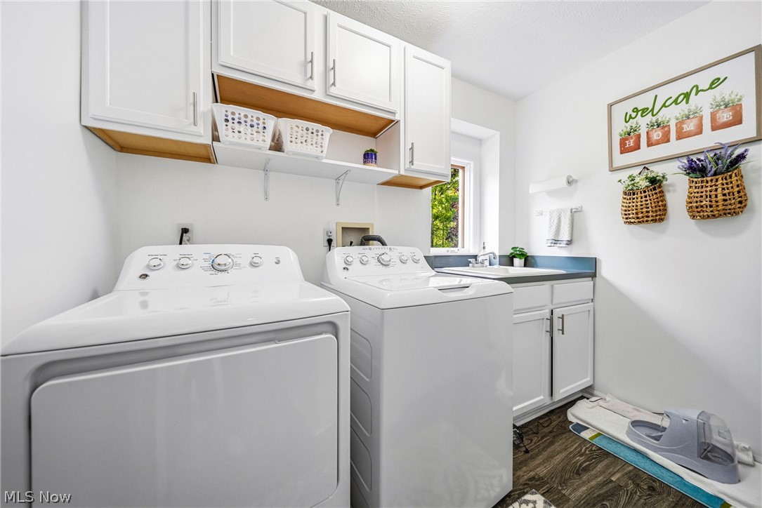 10830 Lakebrook Drive Kirtland OH 44094