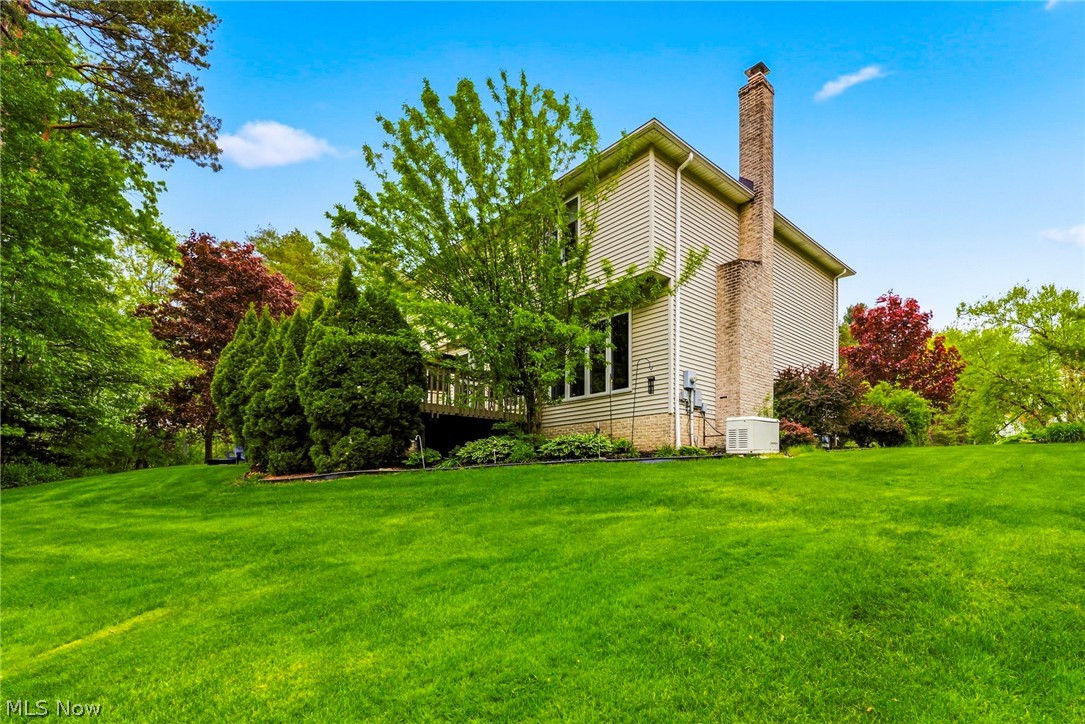 10830 Lakebrook Drive Kirtland OH 44094