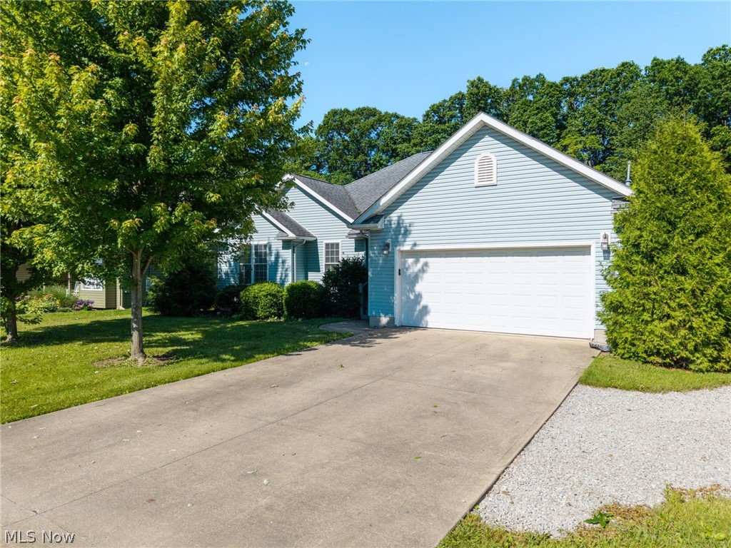 3029 Cinnamon Drive W West Salem OH 44287