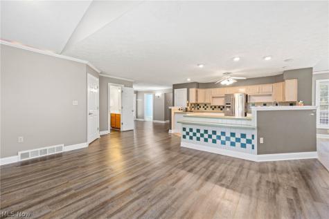 3029 Cinnamon Drive W West Salem OH 44287