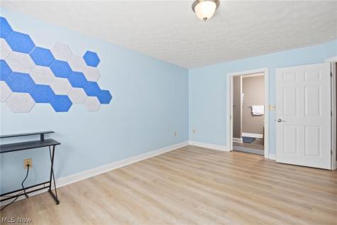 3029 Cinnamon Drive W West Salem OH 44287
