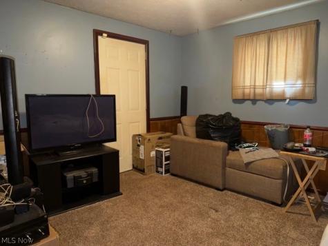 1215 33rd Street NE Canton OH 44714