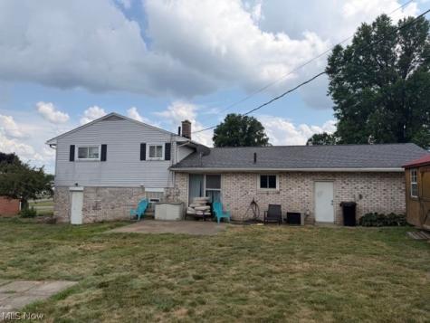 1215 33rd Street NE Canton OH 44714