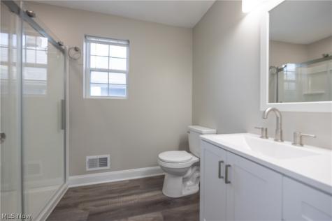 1716 Robindale Street Wickliffe OH 44092