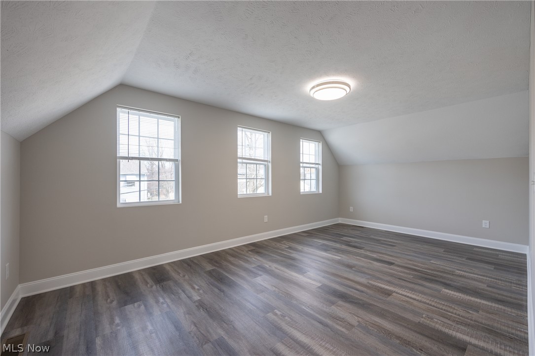 1716 Robindale Street Wickliffe OH 44092