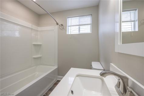 1716 Robindale Street Wickliffe OH 44092
