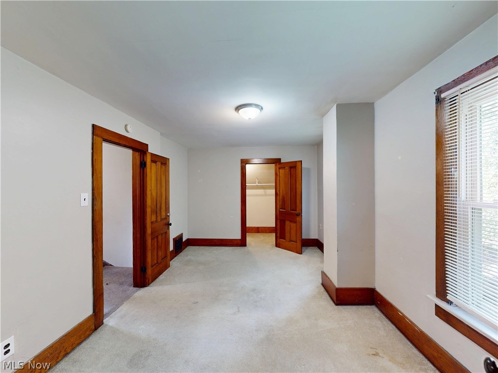 504 Sumner Street Akron OH 44304