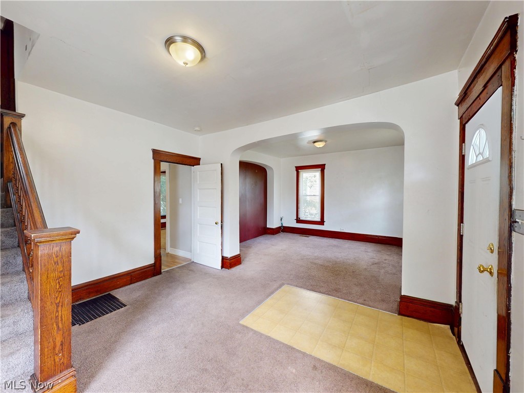 504 Sumner Street Akron OH 44304