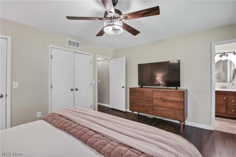 11344 Fawn Meadow Lane Strongsville OH 44149