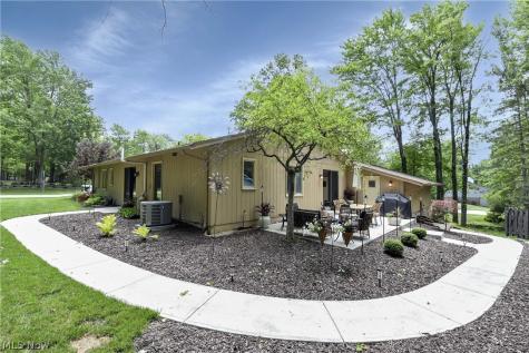 11344 Fawn Meadow Lane Strongsville OH 44149