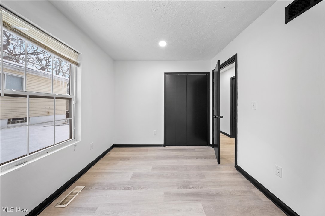 1601 Idlewood Avenue Akron OH 44313