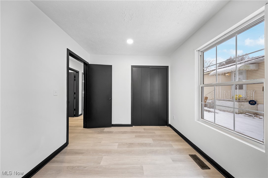 1601 Idlewood Avenue Akron OH 44313