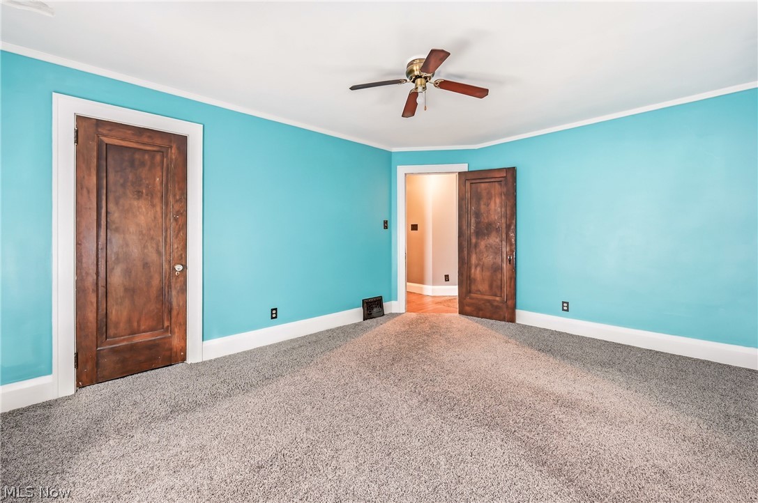15 S Portland Avenue Youngstown OH 44509