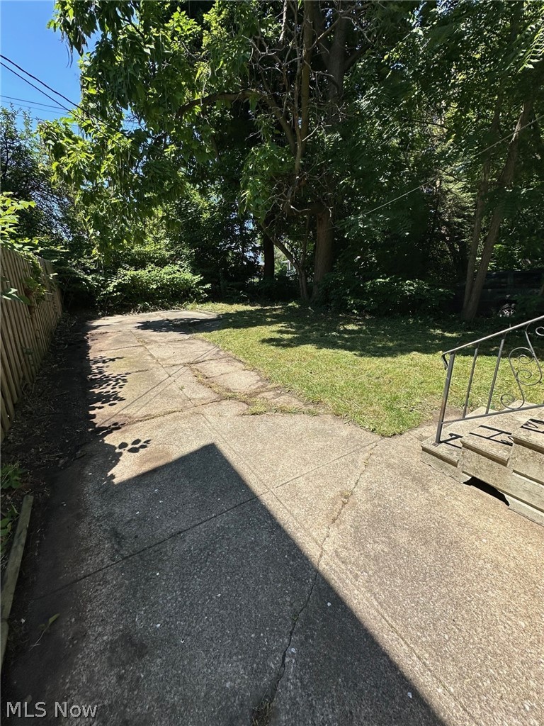 1124 E 114th Street Cleveland OH 44108