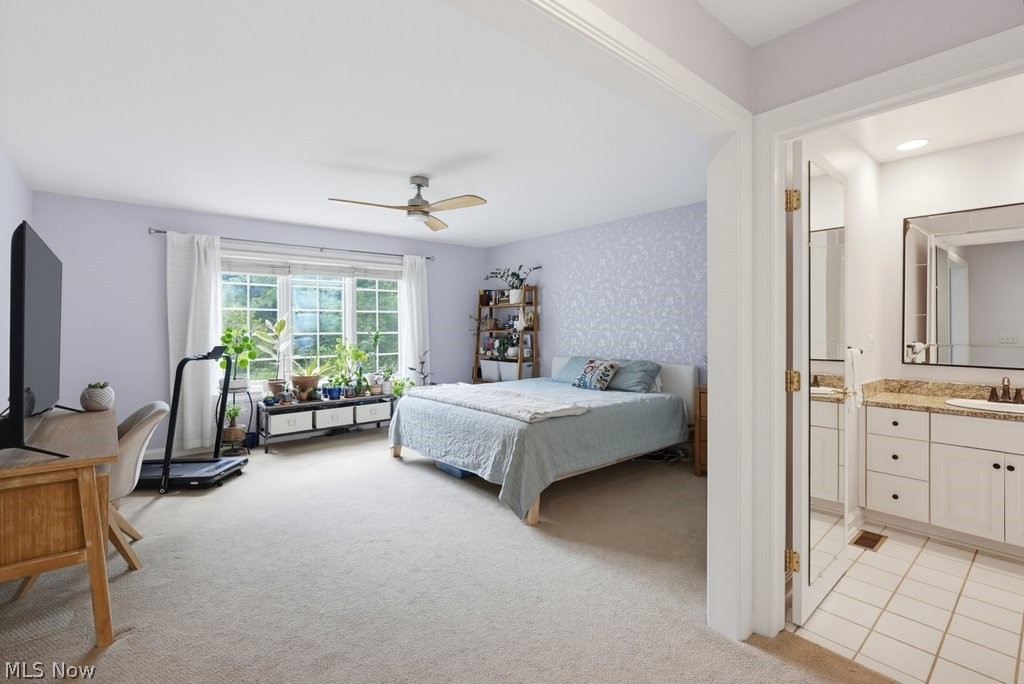 285 Grey Fox Run Chagrin Falls OH 44022