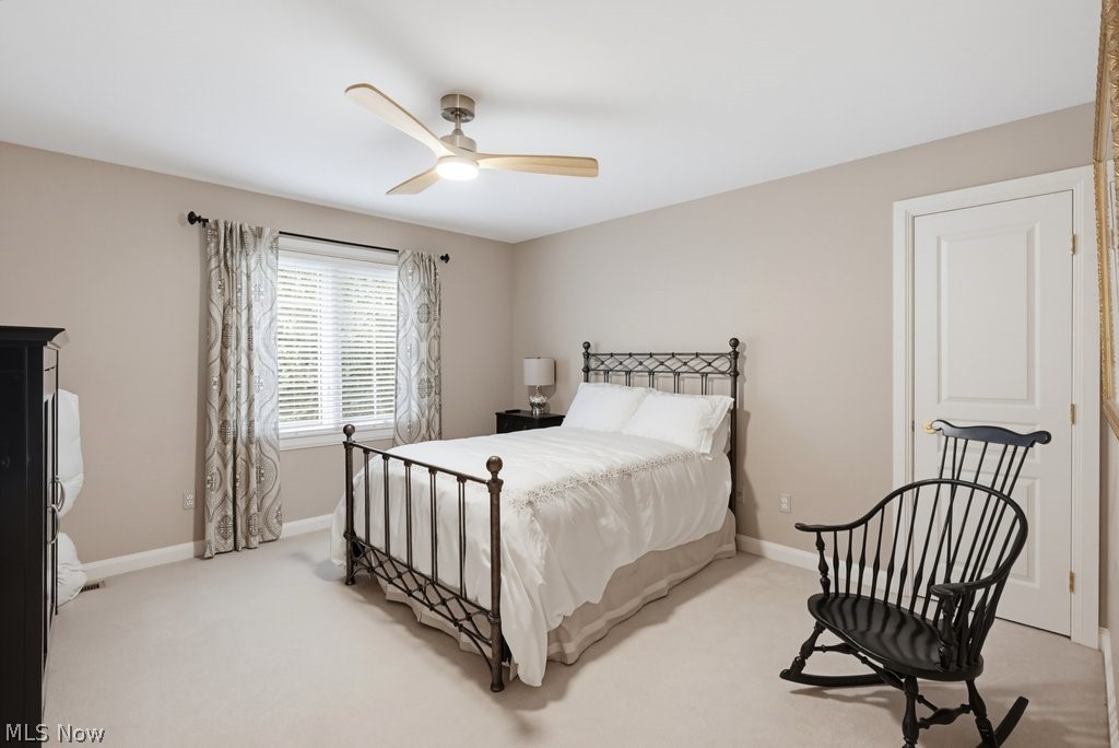285 Grey Fox Run Chagrin Falls OH 44022