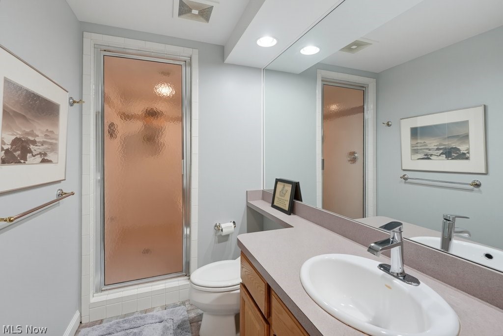 285 Grey Fox Run Chagrin Falls OH 44022
