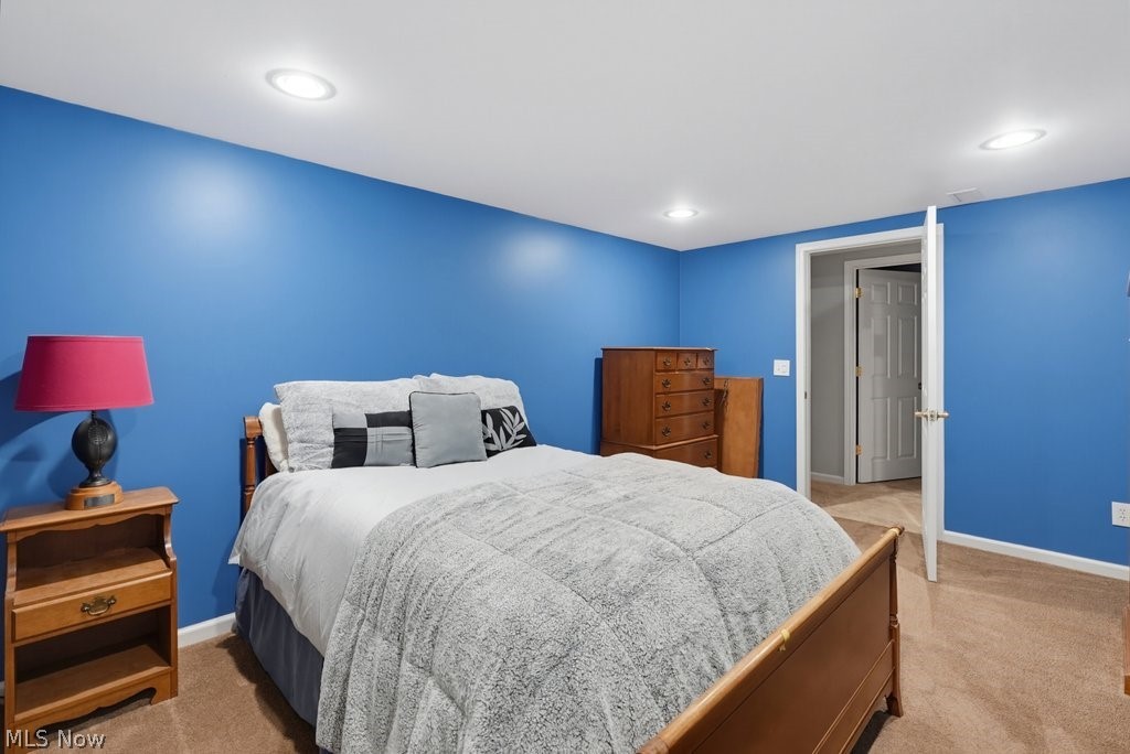 285 Grey Fox Run Chagrin Falls OH 44022