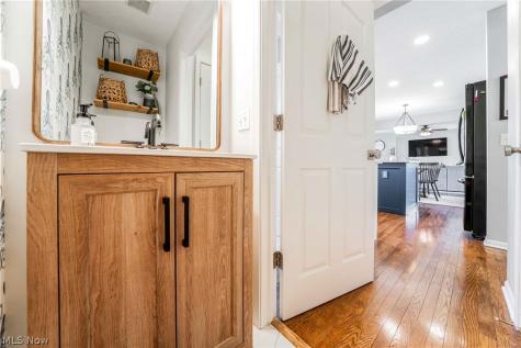 9049 Wynford Lane Olmsted Twp OH 44138