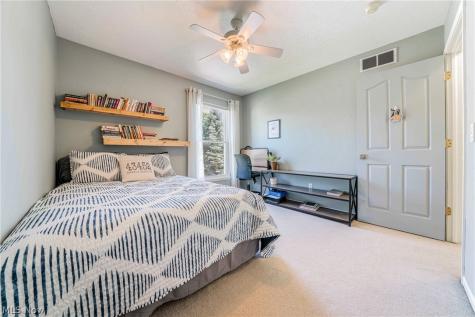 9049 Wynford Lane Olmsted Twp OH 44138