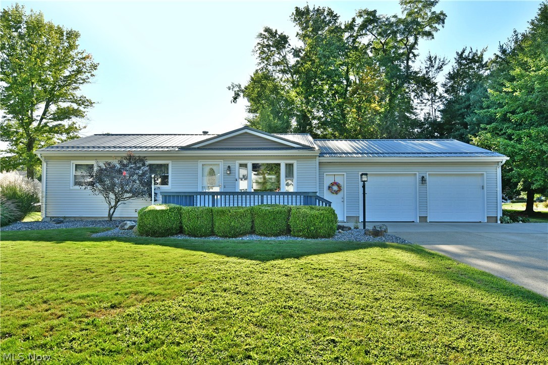 602 Cedar Drive Cortland OH 44410