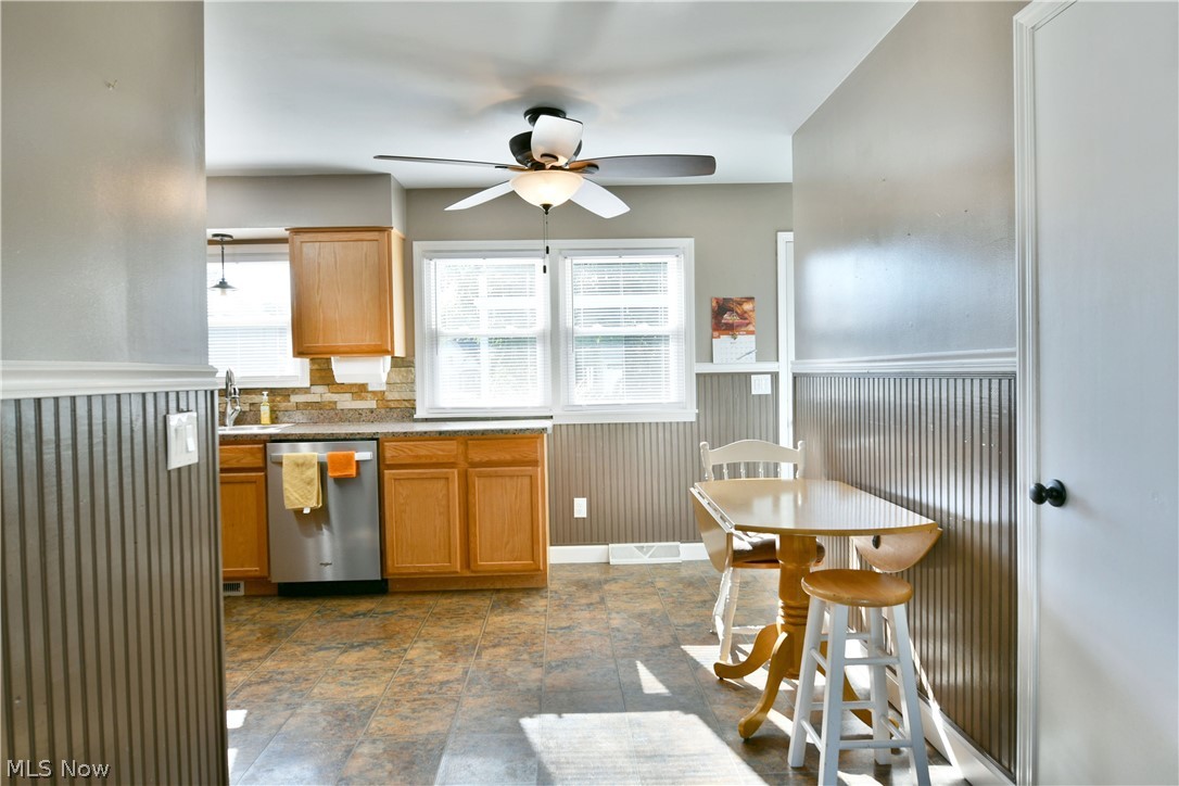602 Cedar Drive Cortland OH 44410