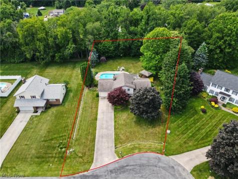 3789 Lake Vista Road Coventry OH 44319