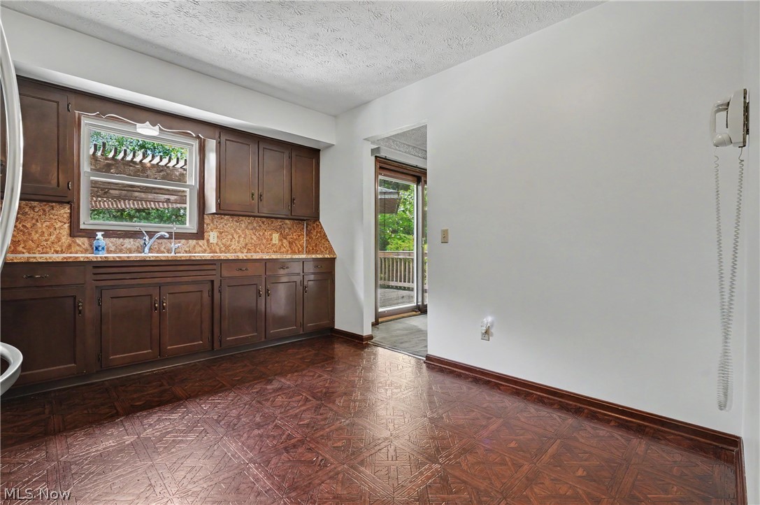 3789 Lake Vista Road Coventry OH 44319