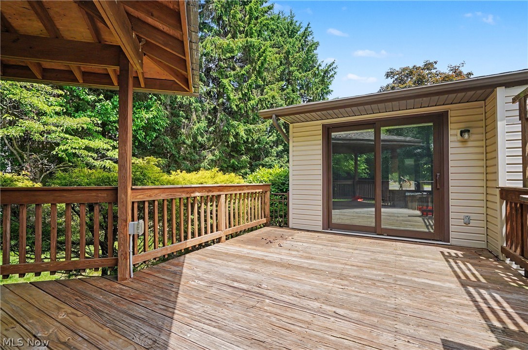 3789 Lake Vista Road Coventry OH 44319