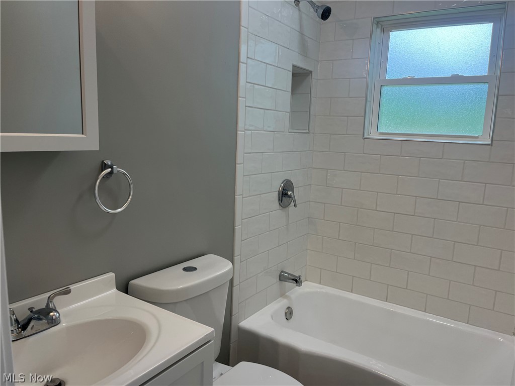 522 Courtland Street Fairport Harbor OH 44077
