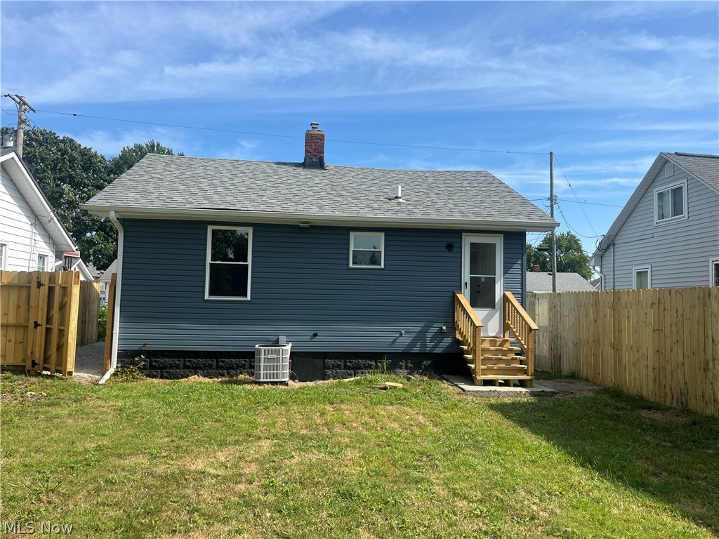 522 Courtland Street Fairport Harbor OH 44077