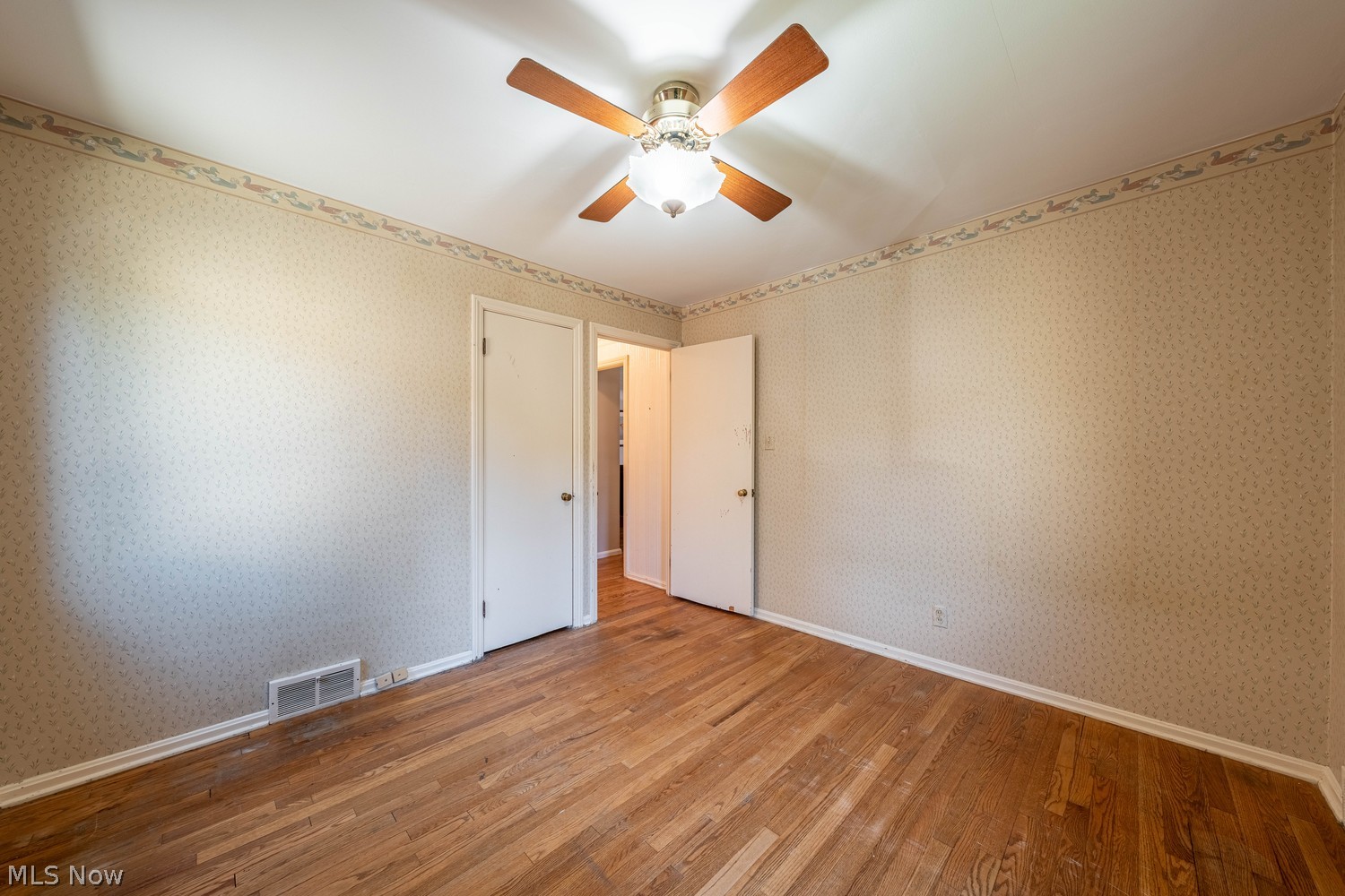 19675 Henry Road Cleveland OH 44126