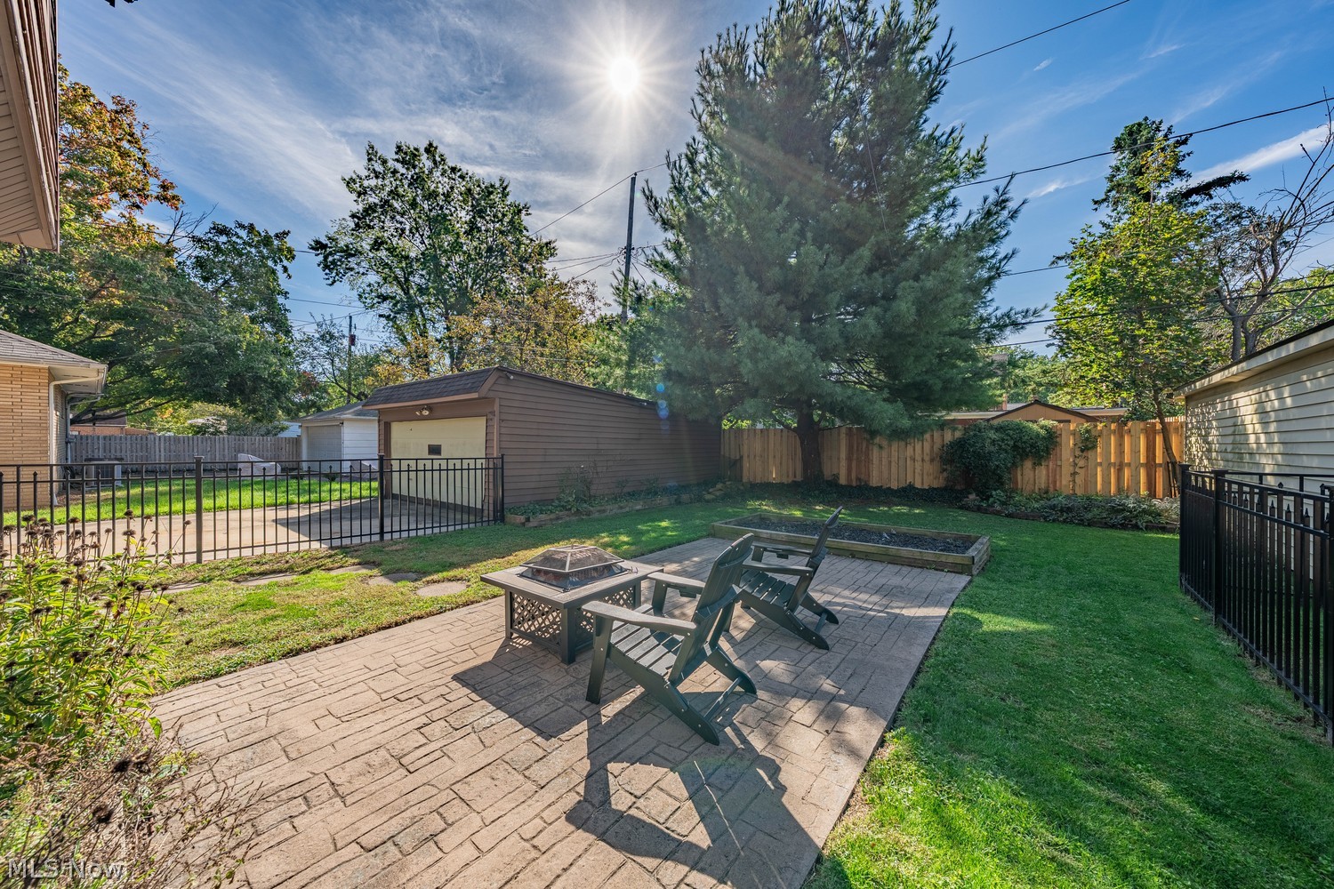 19675 Henry Road Cleveland OH 44126