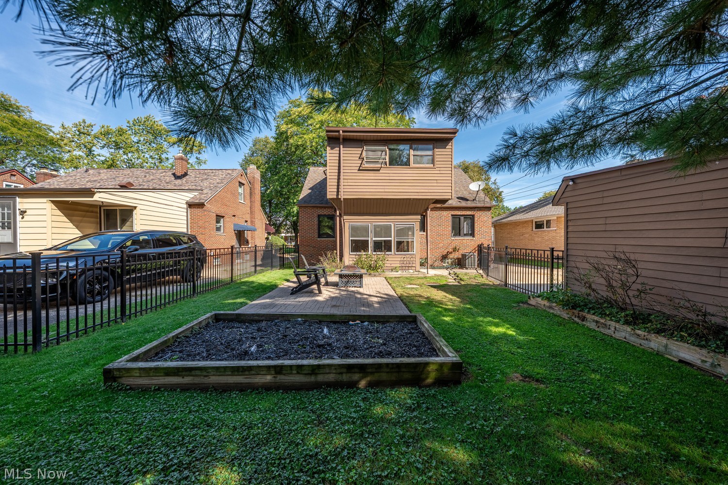 19675 Henry Road Cleveland OH 44126