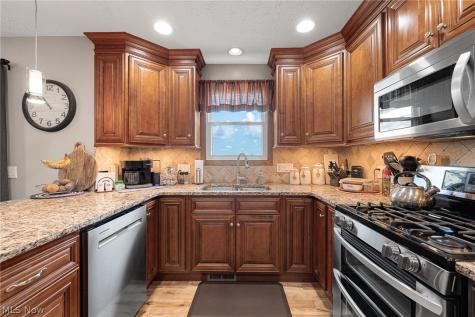 156 Joshua Drive Rittman OH 44270