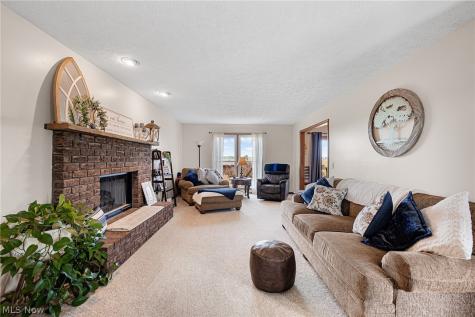 156 Joshua Drive Rittman OH 44270