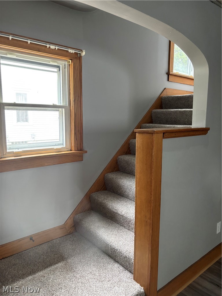 732 Tallmadge Road Cuyahoga Falls OH 44221