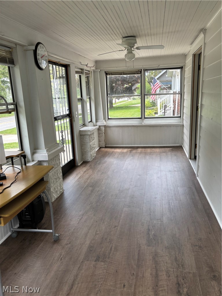 732 Tallmadge Road Cuyahoga Falls OH 44221