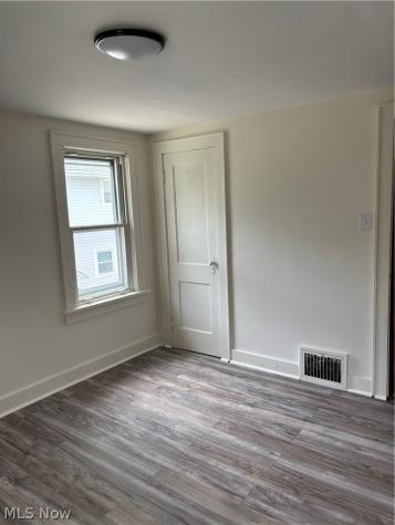 732 Tallmadge Road Cuyahoga Falls OH 44221