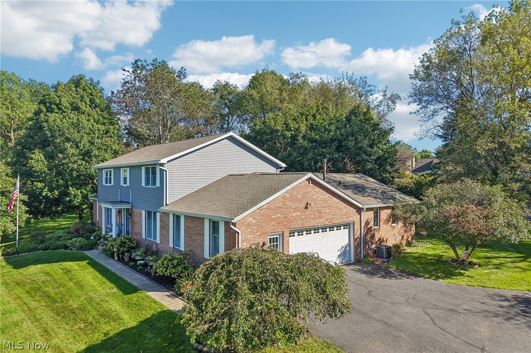 2337 Reno Drive NE Louisville OH 44641