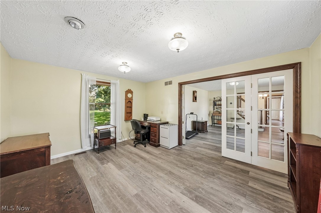2337 Reno Drive NE Louisville OH 44641