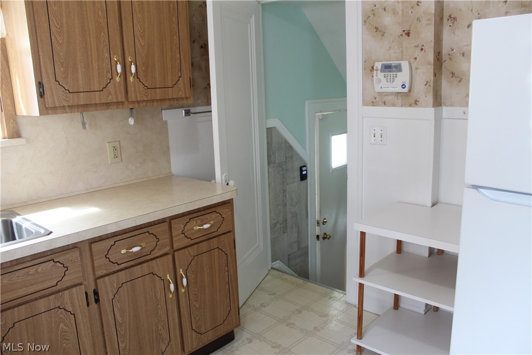 5805 Northcliff Avenue Cleveland OH 44144