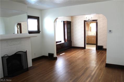 5805 Northcliff Avenue Cleveland OH 44144